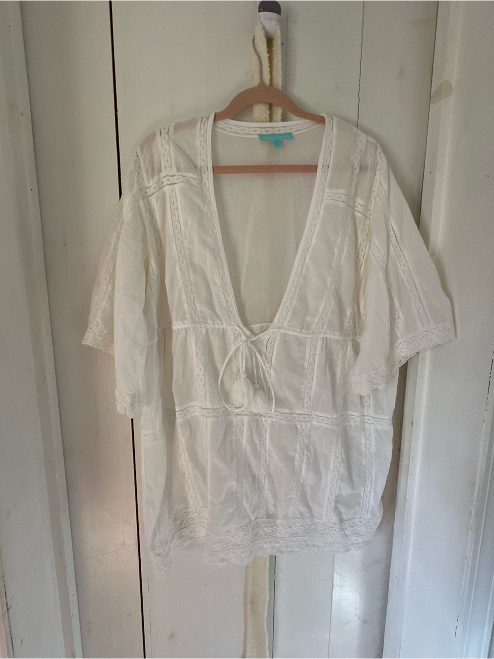 Melissa Odabash White V-Neck Lace-Trim Tunic